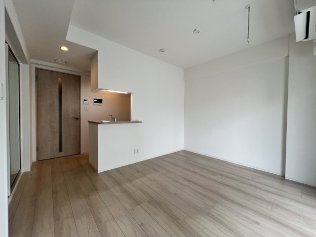 GRAN PASEO上野御徒町701号室 リビング