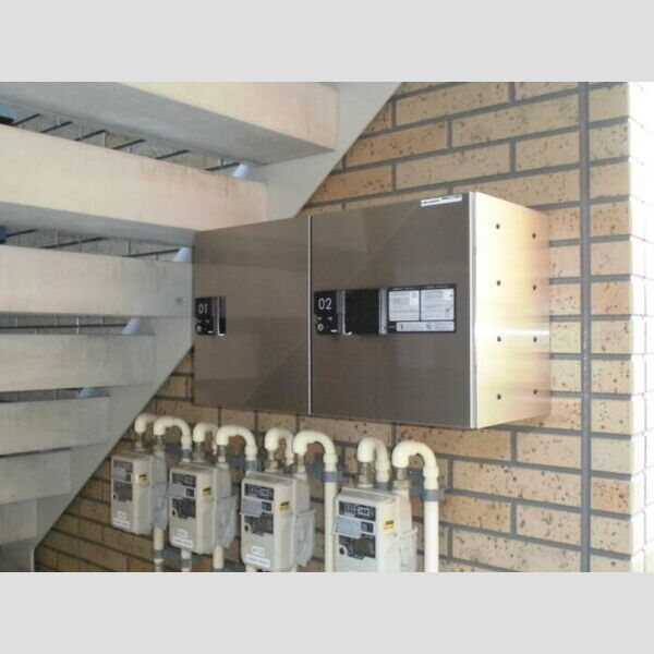 プランドール新和　B 宅配ボックス