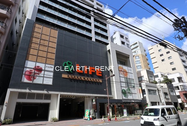 コンシェリア御徒町 【スーパー】ライフ 新御徒町店まで260ｍ