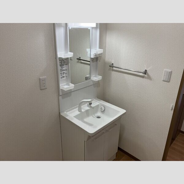 オーシャンヒルズ　CC302号室 洗髪洗面化粧台