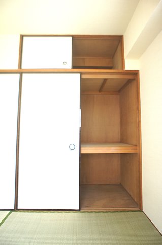 宍田ビル 十分な収納スペースがあります