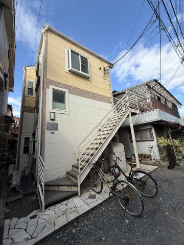 ジェンマーノ生麦203号室 外観