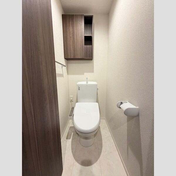 シンビジウム湘南台203号室 トイレ