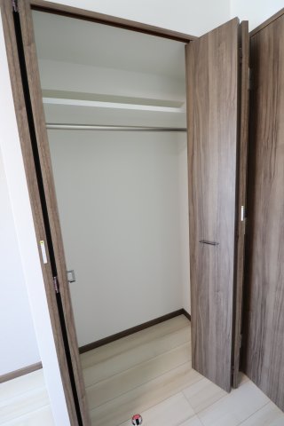 GENOVIA白糸台skygarden0901号室 収納