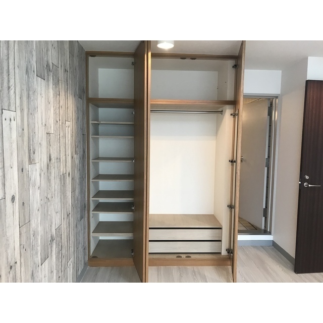 ポートタワー山下町 内観