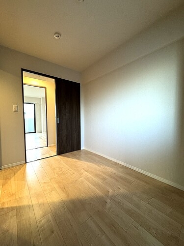 ライオンズマンション調布国領2階 洋室別角度