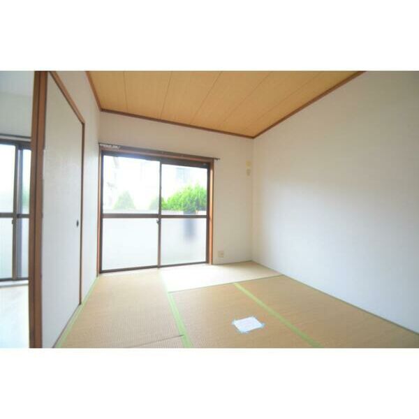 メゾン本行徳 リビング