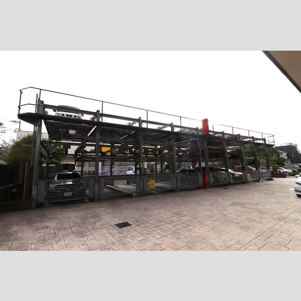 さくらアヴェニュー1003号室 駐車場