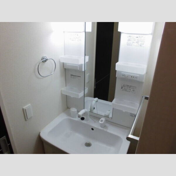 サンティエ203号室 洗髪洗面化粧台