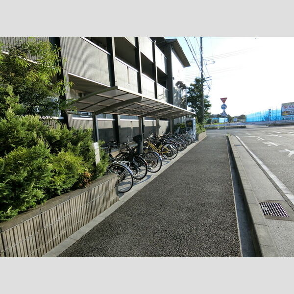 ルーフハウス　A 駐輪場