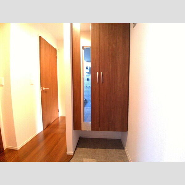 ラ ヴィ クレール 玄関