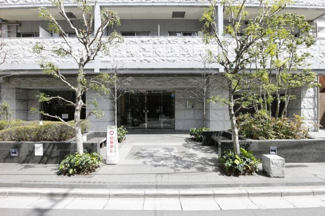 パレステュディオ南麻布804号室 エントランス