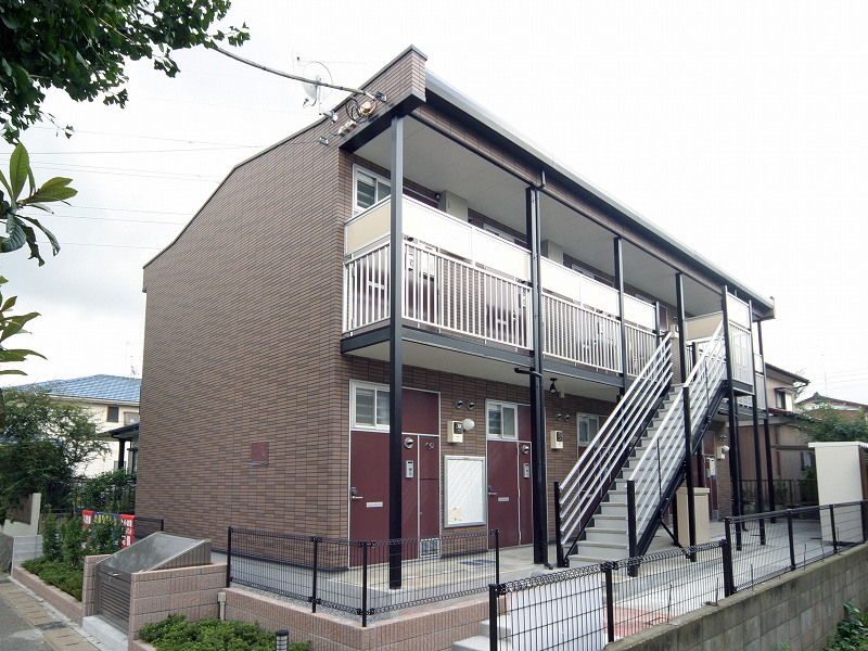 レオパレスメゾネット若葉の外観画像