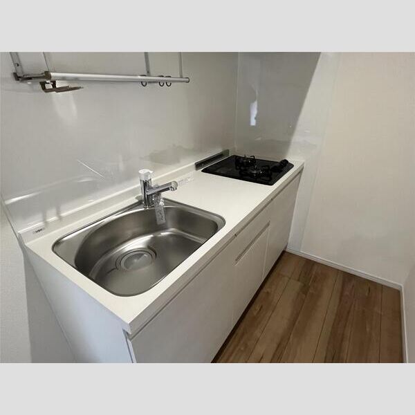 リーブルファイン足立区西新井301号室 キッチン