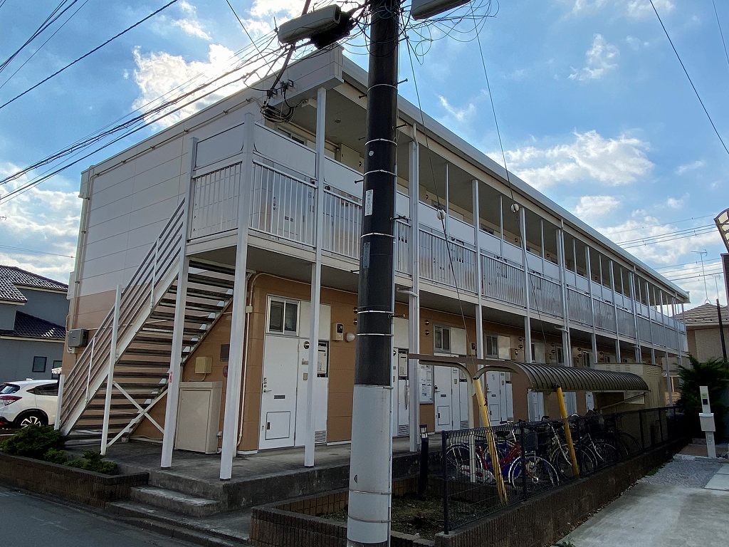 レオパレスコージー　プレースの外観画像