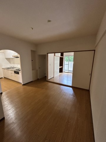 メゾン朝比奈 リビング