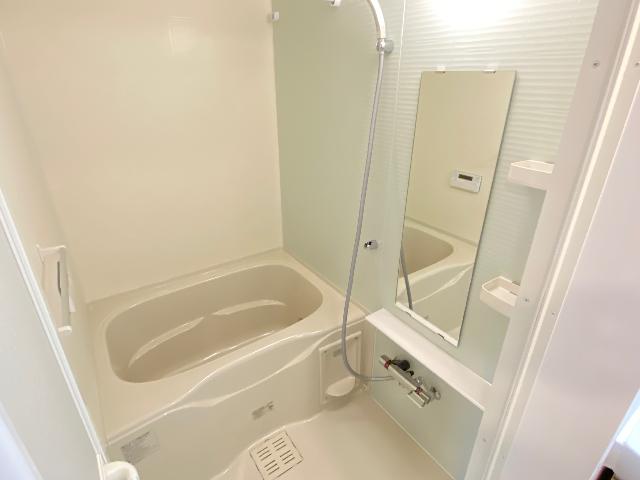 ＧＲＡＣＥＲＹ102号室 バス