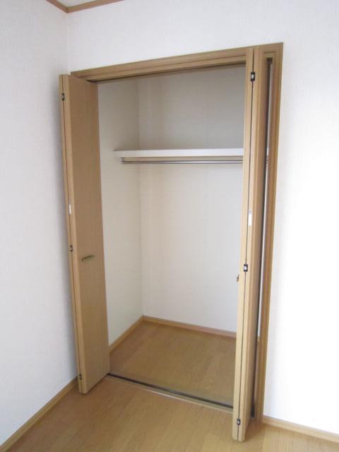 クイーンズヒルＣ棟 収納