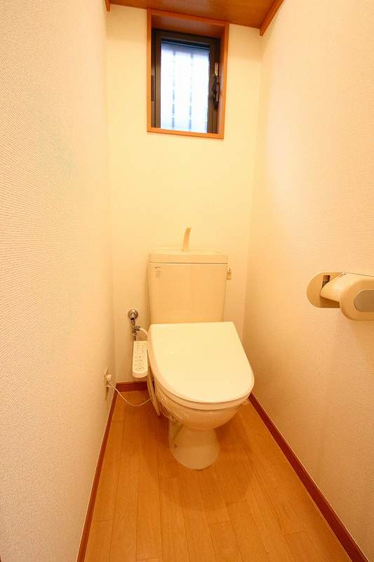 Ｆｉｏｒｅ　由季1階 部屋その他