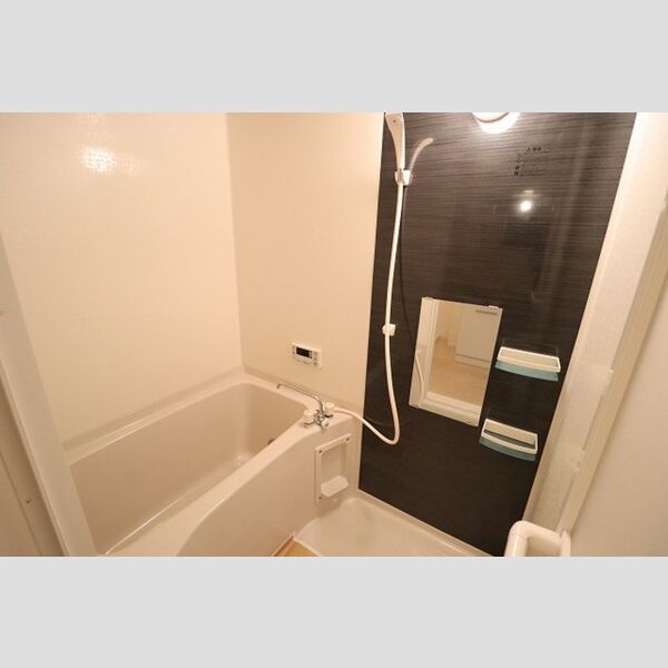 メゾンベール107号室 追い焚き機能付きバス