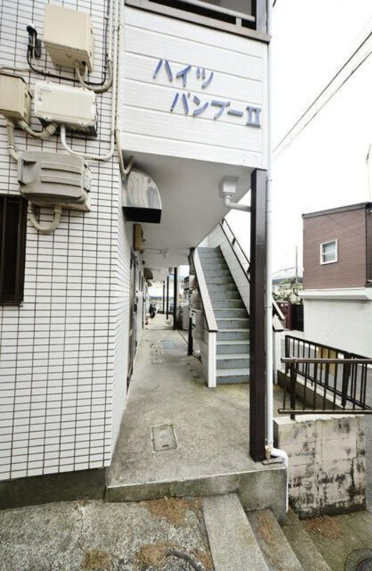 ハイツバンブーⅡ エントランス