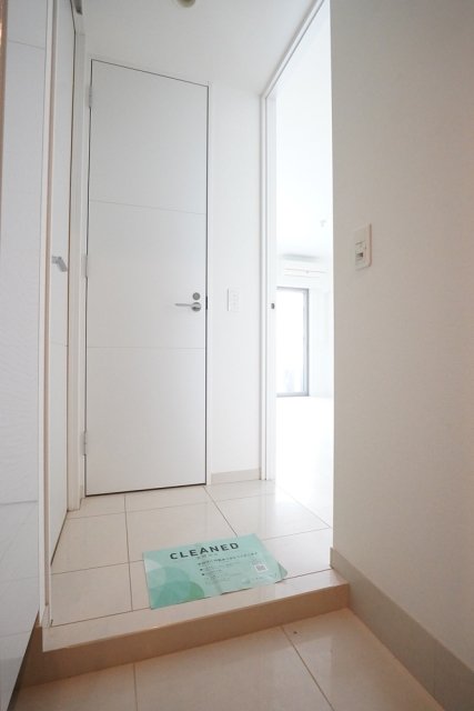 ブレシア新御徒町 玄関