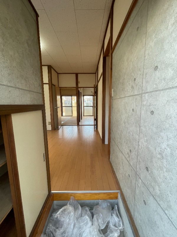 イーストパーク1階 玄関