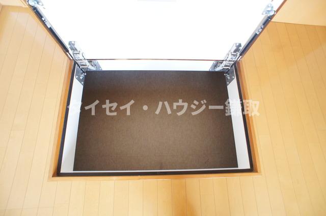 ルネス本千葉 ★床下全体が床下収納です