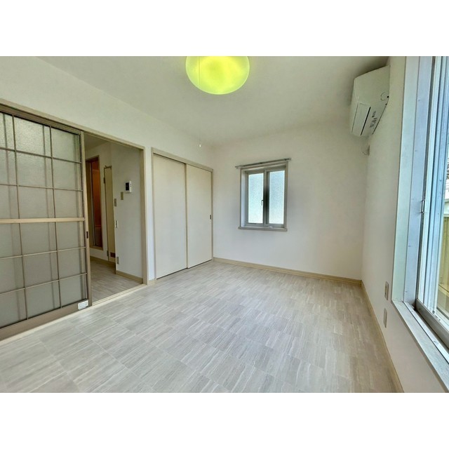 ビーバレーＭⅡ 洋室