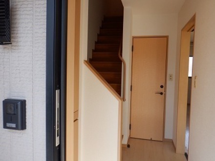 グランクリエイトA棟 玄関