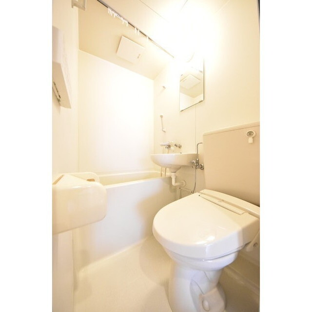 ヴィラスカイツリーパートⅡ 内観