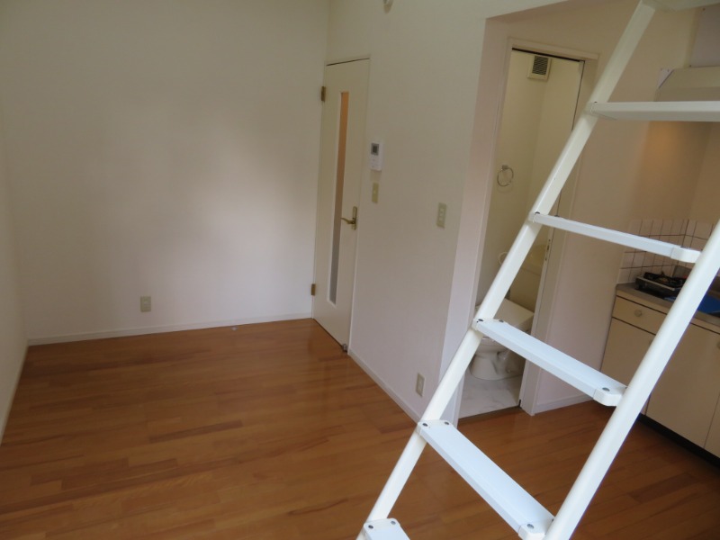 ロッシェル東林間Ⅰ2階 ＊別号室の写真となります