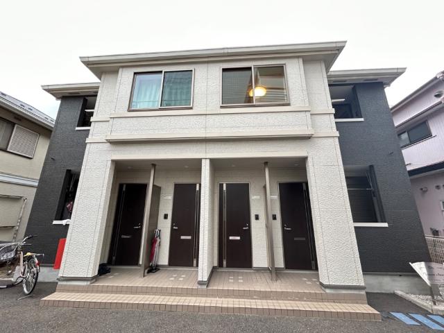 Ｆａｖｏｒ Ａｚｕｃｅｎａ 外観写真（昼）