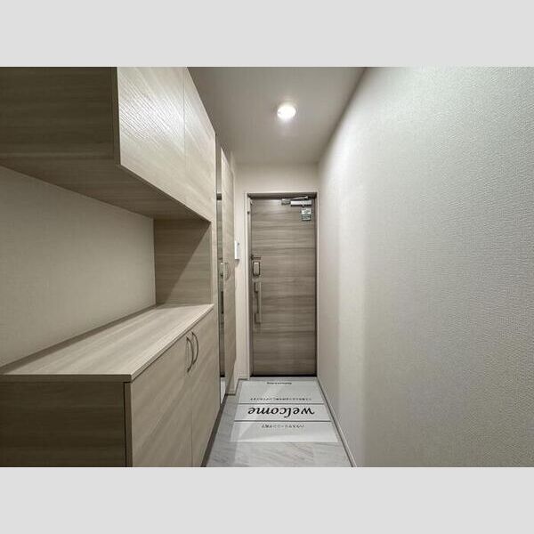 セレスティア扇Ⅲ203号室 玄関