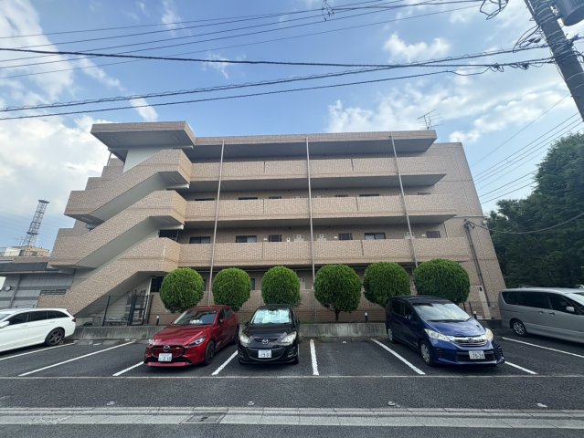 フラワーフォンテーヌⅡ302号室 駐車場