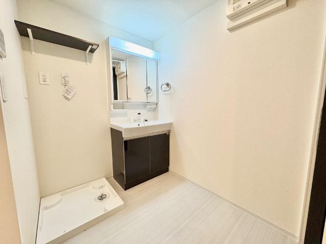 N’ s ARK（エヌズアーク）205号室 脱衣所（イメージ）