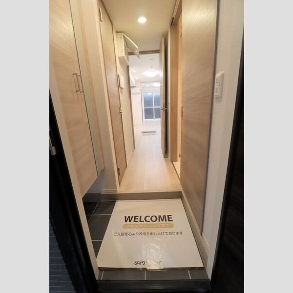 セレスティア早宮 玄関