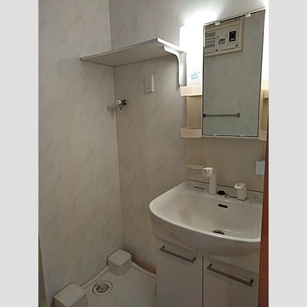 カーサ　ドマーニ 洗髪洗面化粧台