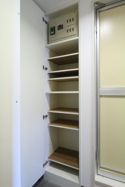 キャピタルビュー上石神井2階 靴入