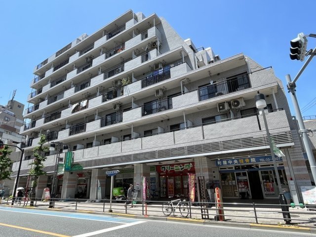 ライオンズプラザ町屋の外観画像