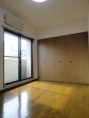 ミリオンステージ西早稲田壱番館 リビング