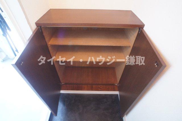 コーポ白百合　Ｅ棟 収納