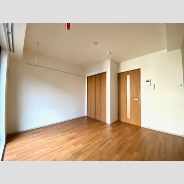 SUN RESIDENCE111号室 111号室　洋室