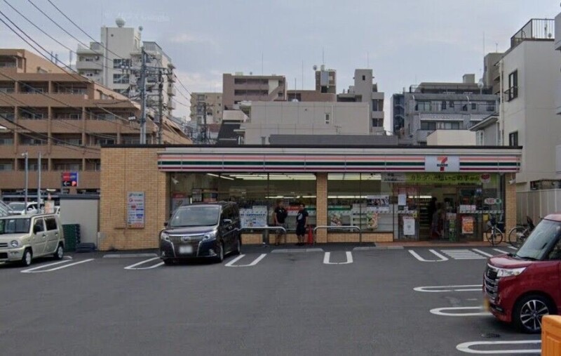 ＲＡＹＳ(K-158)1階 セブンイレブン市川行徳駅前1丁目店