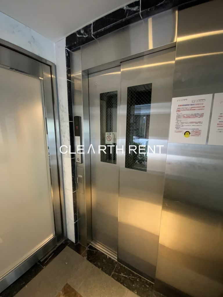 パレステュディオ本郷後楽園12階 エレベーター１基