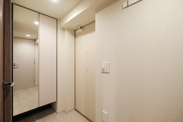 nido MOTOASAKUSA2階 玄関