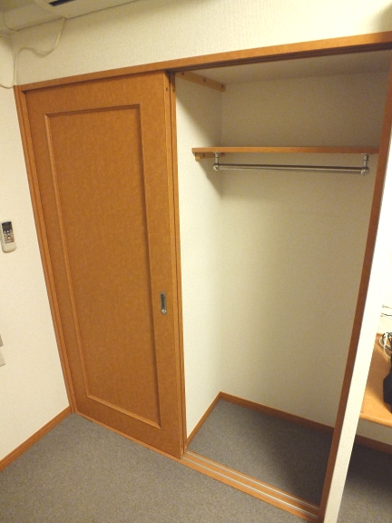 レオパレス宮野木 内観