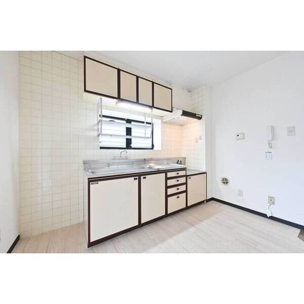 ジュネパレス平塚第030102号室 キッチン