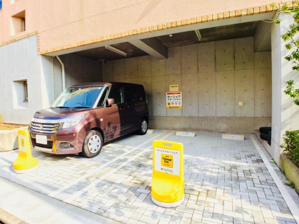ブレグレイス参宮橋1階 駐車場