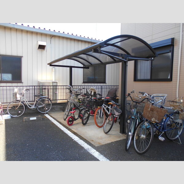 コートヴィレッジ 駐輪場